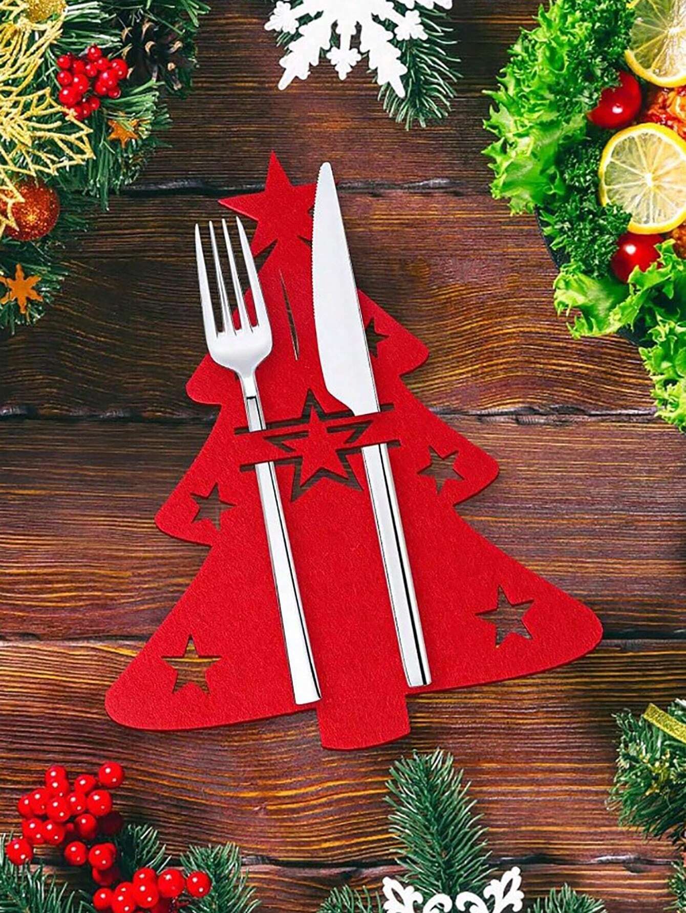 12-Piece Red and Green Christmas Tree Cutlery Holder Set – Felt Fork and Spoon Bags for Holiday Table Décor, Festive Dinner Parties, and Christmas Decorations. Perfect for Family Gatherings, Holiday Meals, and Seasonal Gifts.