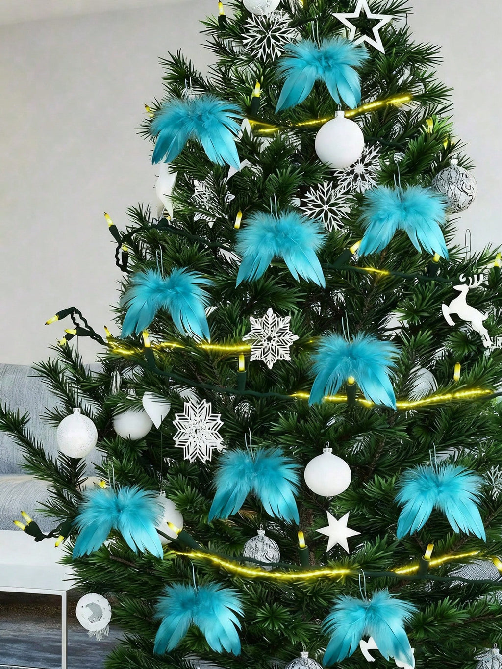 10-Piece White Angel Wings Christmas Decorations – Elegant Feather Ornaments for Christmas Trees, DIY Crafts, and Holiday Garland Accessories. Perfect for Family Gatherings, Party Décor, and Handmade Festive Creations.