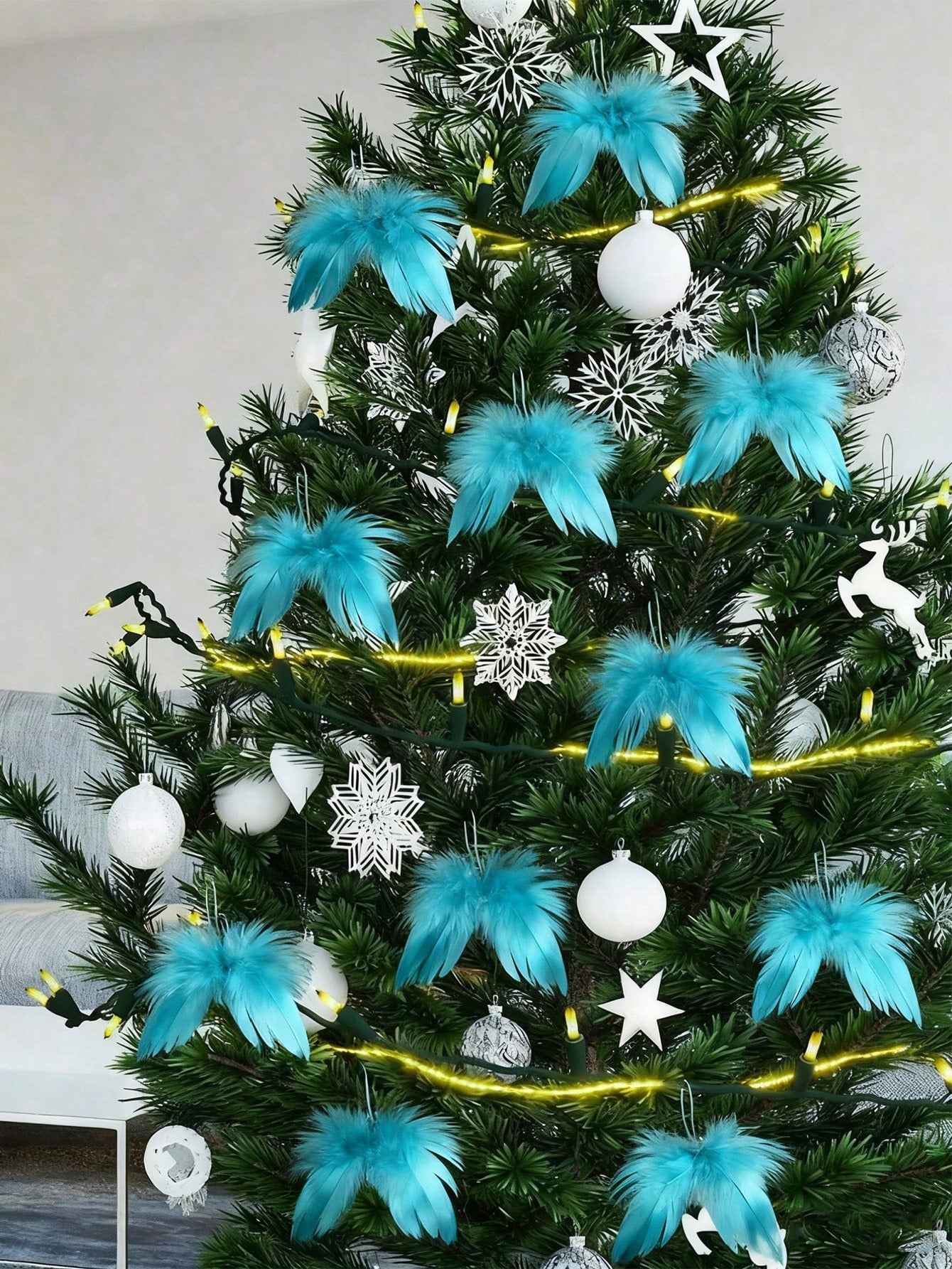 10-Piece White Angel Wings Christmas Decorations – Elegant Feather Ornaments for Christmas Trees, DIY Crafts, and Holiday Garland Accessories. Perfect for Family Gatherings, Party Décor, and Handmade Festive Creations.